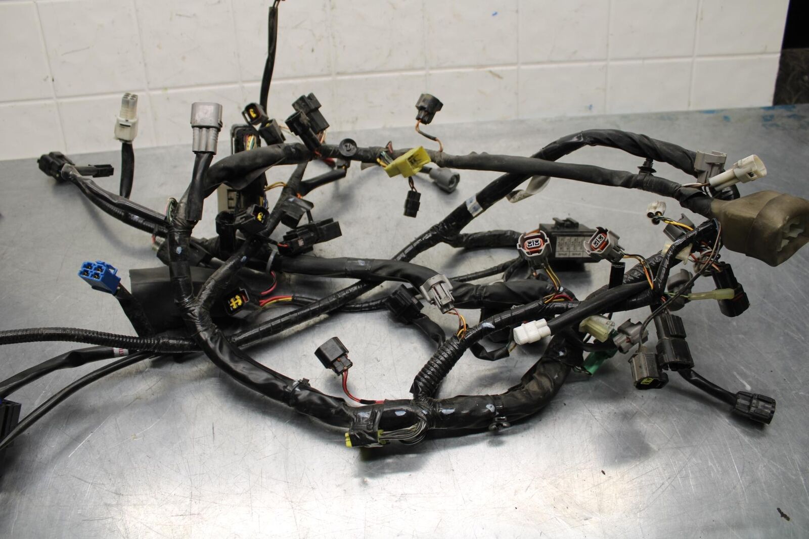 2008 Suzuki GSXR600 MAIN ENGINE WIRING HARNESS MOTOR WIRE 36610-37H30 BB593