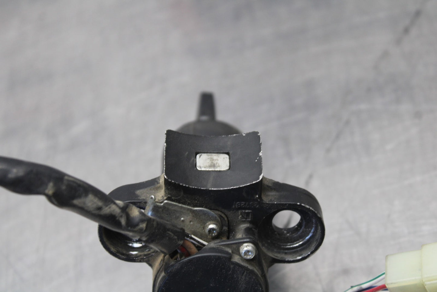 07-08 KAWASAKI NINJA ZX6R IGNITION LOCK W KEY SEAT LOCK BB203