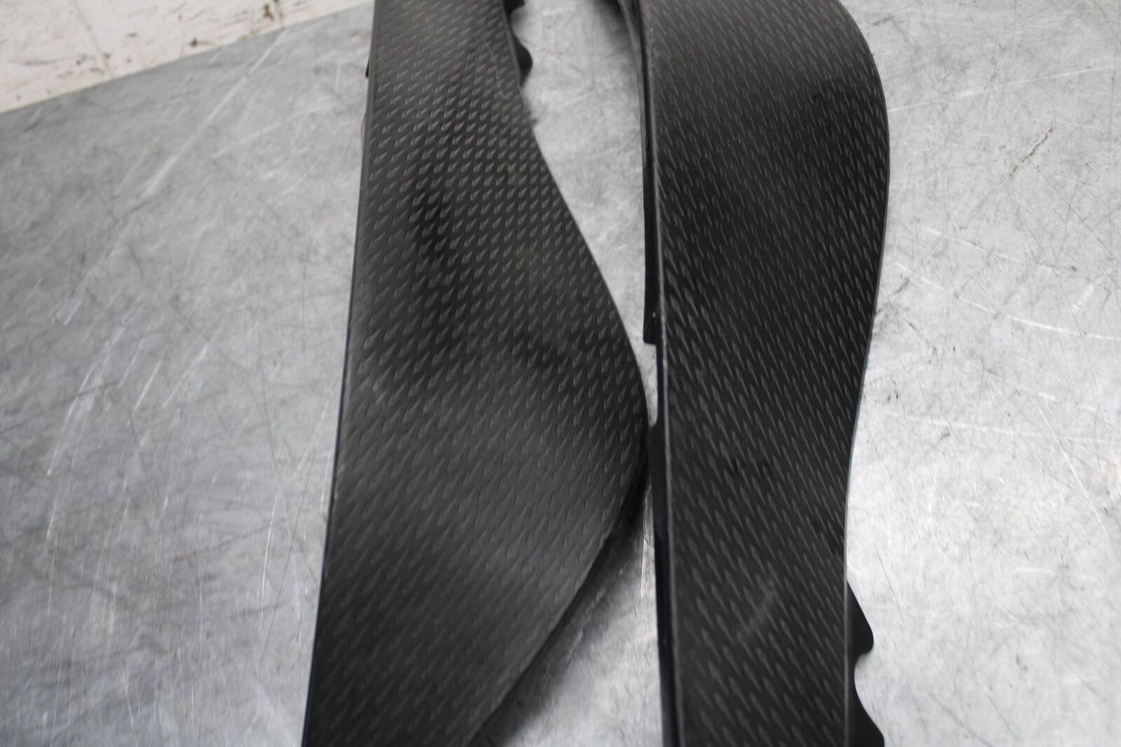 2007 Kawasaki Ninja ZX6R ZX600P RIGHT LEFT GAS FUEL TANK PANELS COVERS  BB47