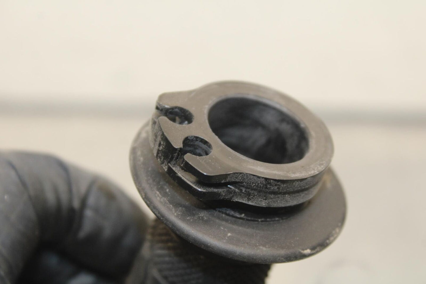 2011 Suzuki GSXR600 RIGHT THROTTLE GRIP BB605