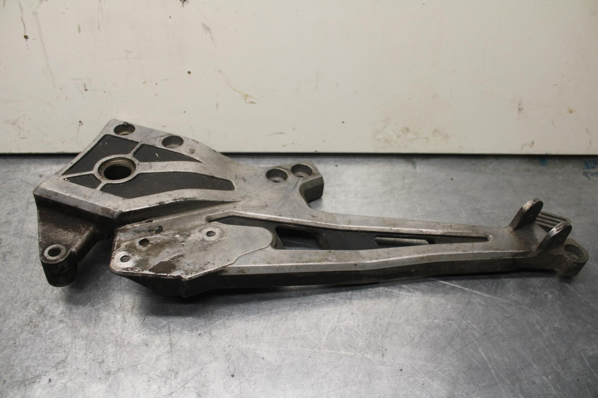 1985 Kawasaki Ninja 900R ZX900A LEFT REARSET REAR SET DRIVER FOOT PEG  BB84