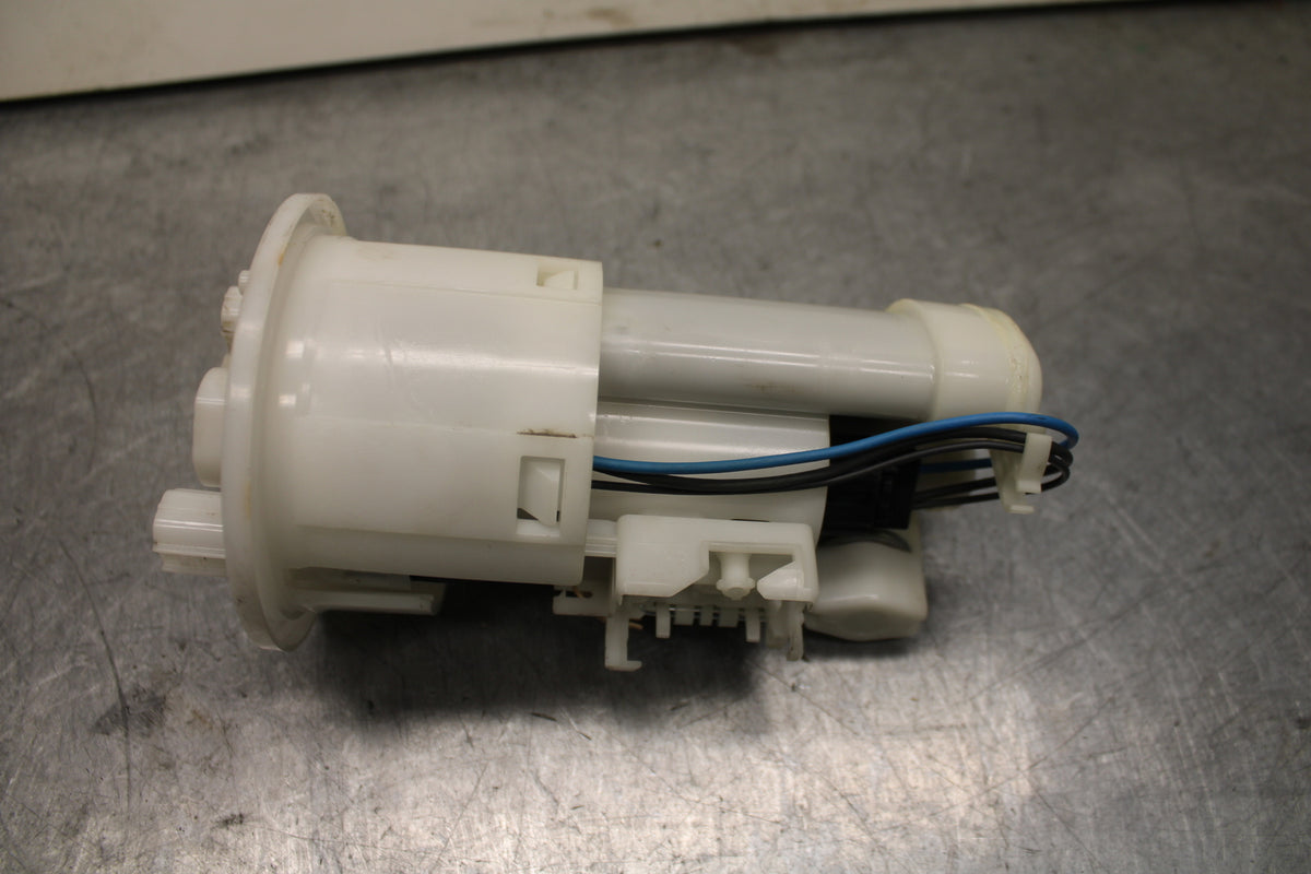 09-14 YAMAHA YZF R1 FUEL PUMP GAS PETROL SENDER UNIT 14B-13907-20-00 BB118