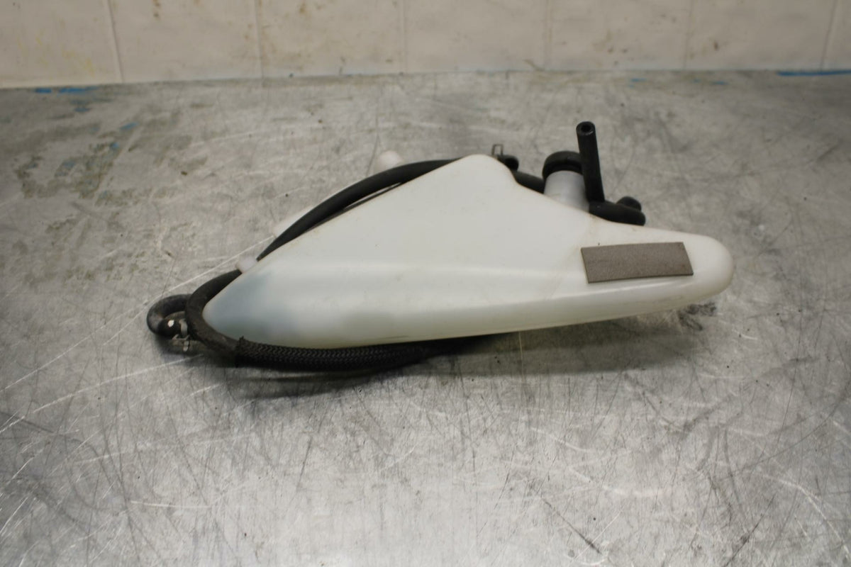 15-21 SUZUKI GSXR600 COOLANT WATER TANK RESERVOIR BOTTLE BB418