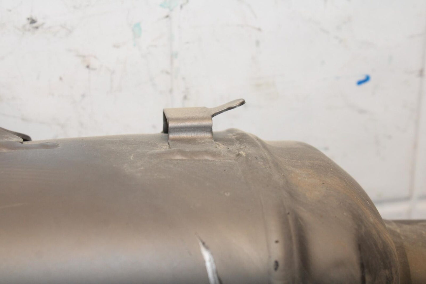 2017 Suzuki GSXR600 EXHAUST PIPE MUFFLER SLIP ON CAN 14310-14J00-H01 BB598