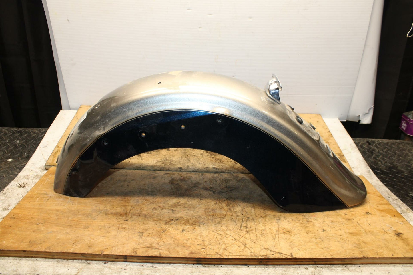 05-08 KAWASAKI VULCAN 1500 VN1500N CLASSIC REAR BACK WHEEL MUD GUARD BB343