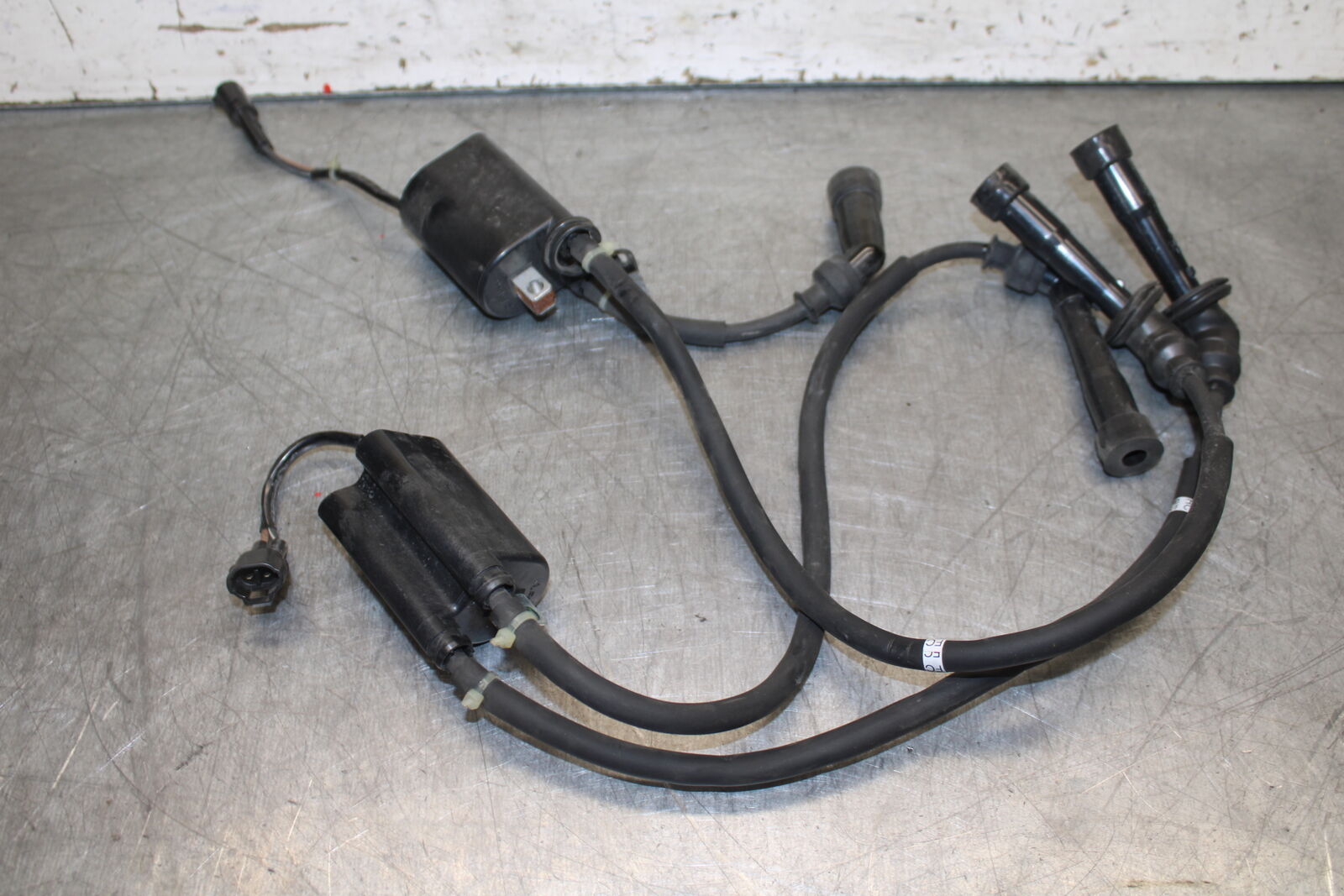 17-24 SUZUKI SV650 IGNITION COILS COIL SPARK PLUG CAPS BB706