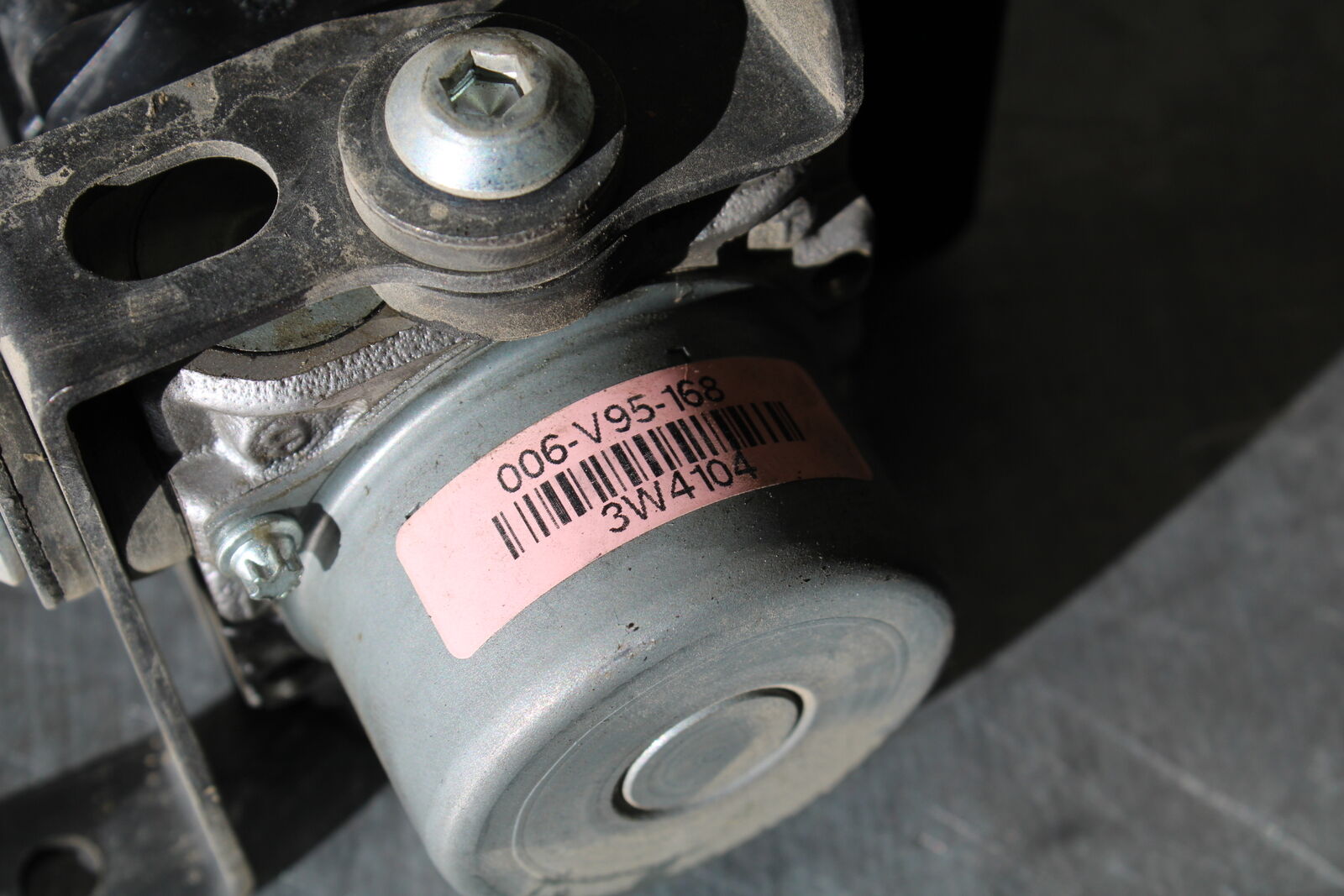 19-22 KAWASAKI Z400 ABS PUMP UNIT MODULE BB708