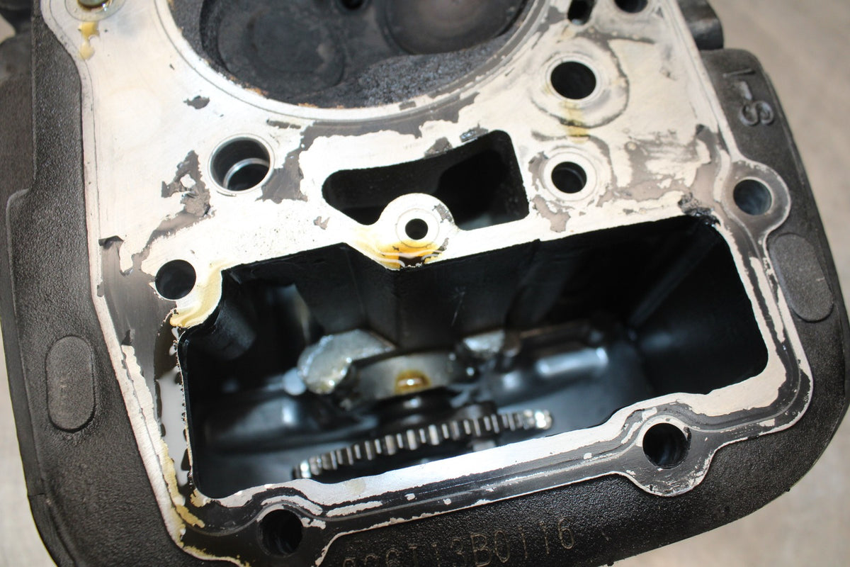 05-09 SUZUKI BOULEVARD C90 ENGINE TOP END CYLINDER HEAD SET PAIR BB918