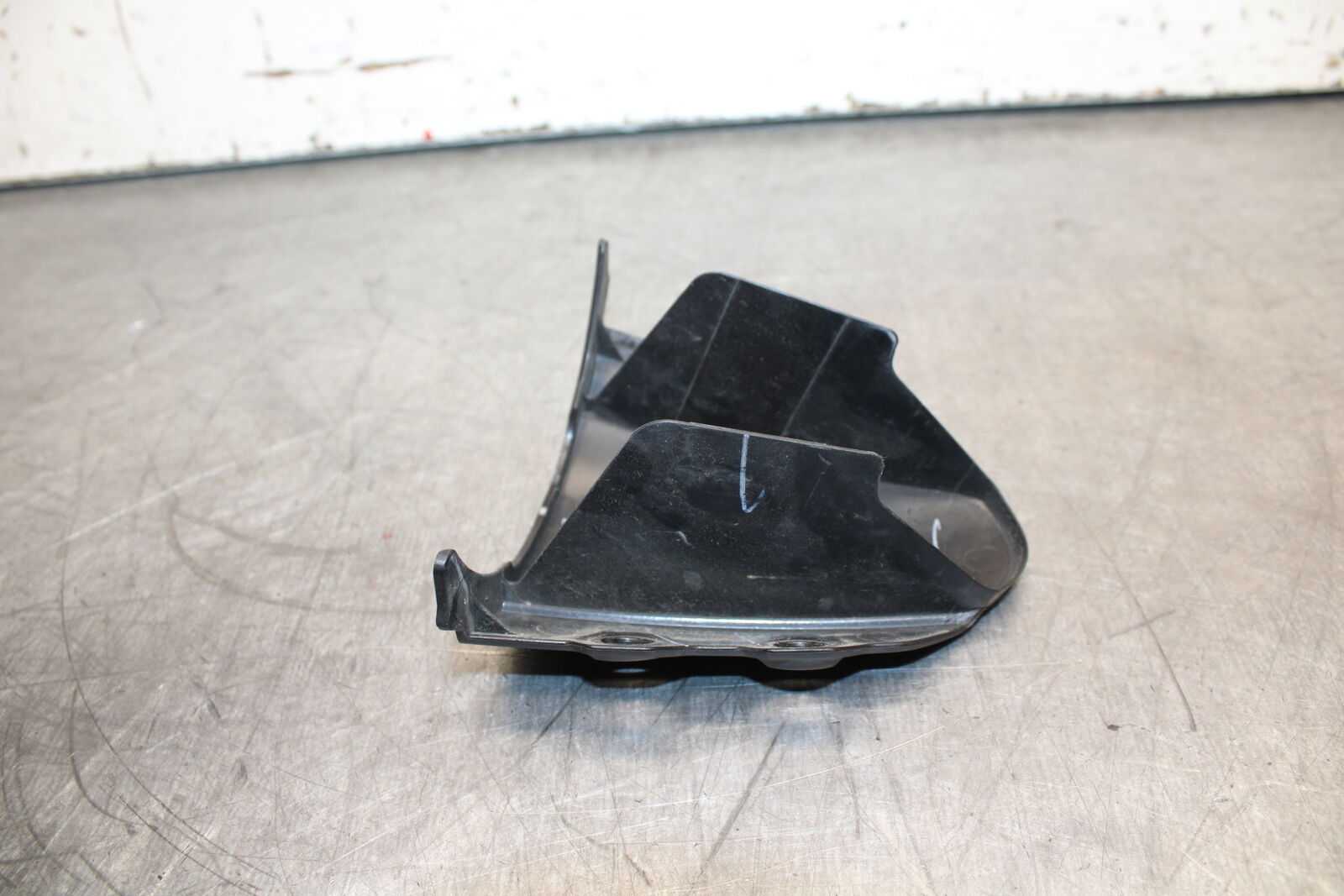 12-17 KAWASAKI ER-6N Z650 GAUGE DASH SPEEDO COVER BB709