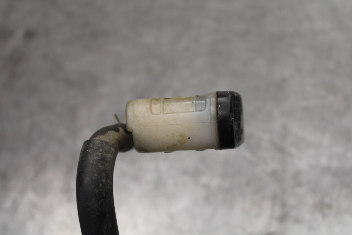06-07 SUZUKI GSXR 600 REAR BACK BRAKE MASTER CYLINDER W RESERVOIR BB694