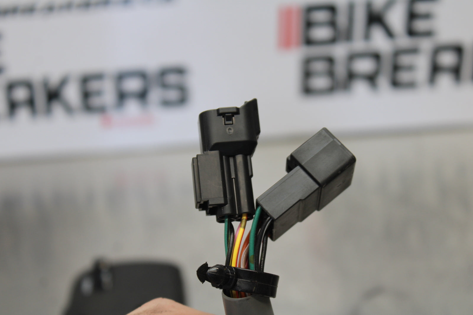 23-24 KAWASAKI NINJA ZX14R NEW!! LEFT CLIP ON HORN SIGNALS SWITCH SWITCHES BB153