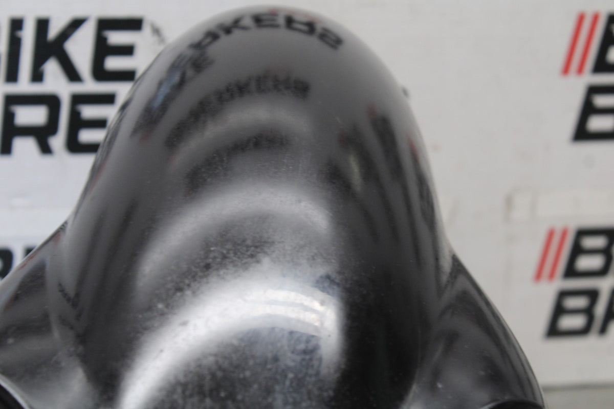 05-08 TRIUMPH SPEED TRIPLE 1050 FRONT WHEEL FENDER COWL FAIRING BB933
