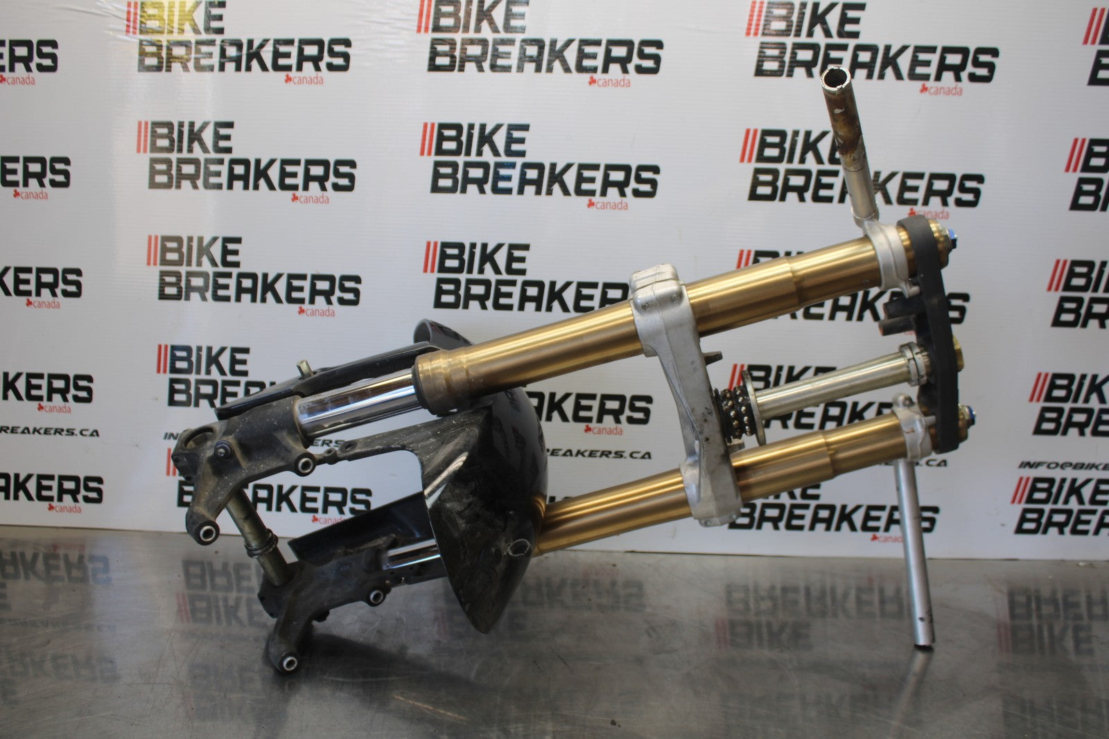 06-07 SUZUKI GSXR 600 FRONT END FORKS SUSPENSION HANDLEBARS TRIPLE TREE BB00