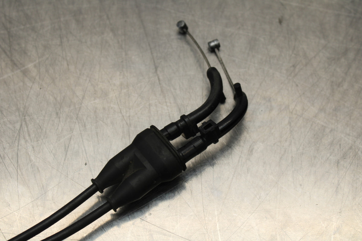 04-05 KAWASAKI NINJA ZX10R THROTTLE CABLES LINES BB163