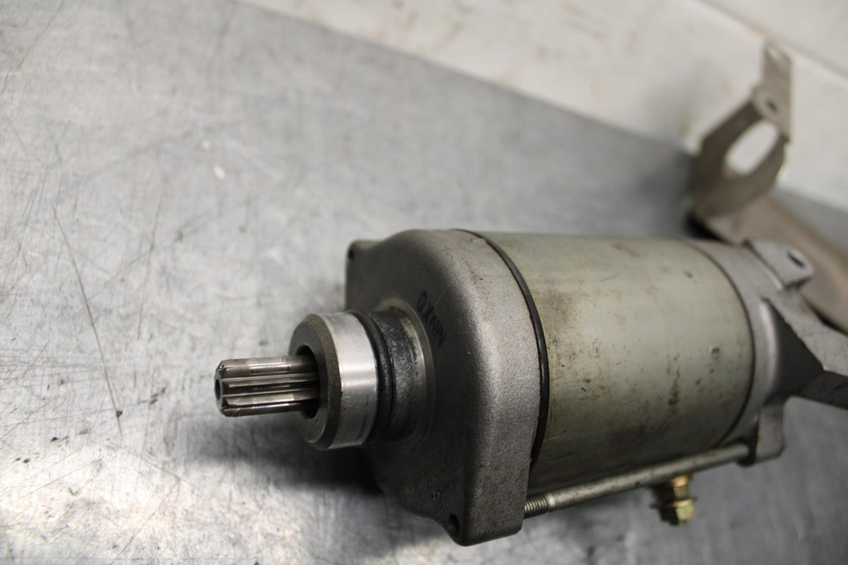 2001 Honda ST1100 ENGINE STARTING STARTER MOTOR -DC 12V BB77