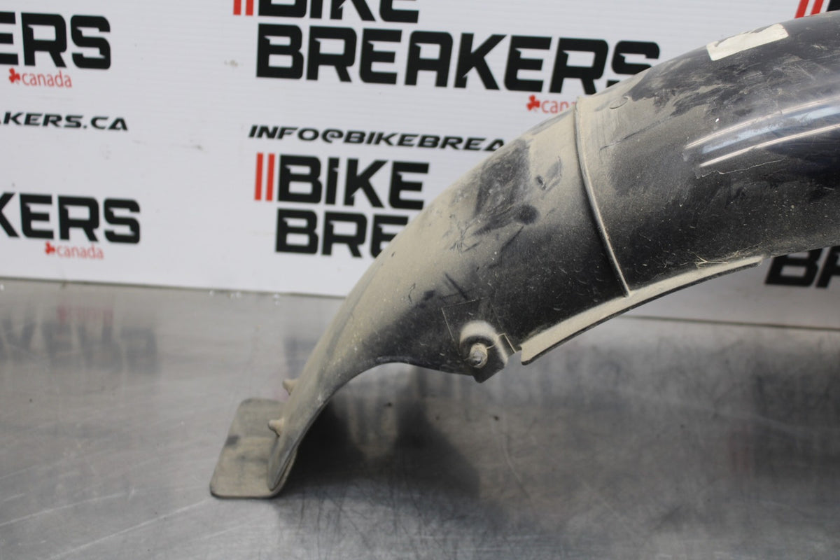 77 SUZUKI GS750 REAR BACK FENDER MUD GUARD BB779