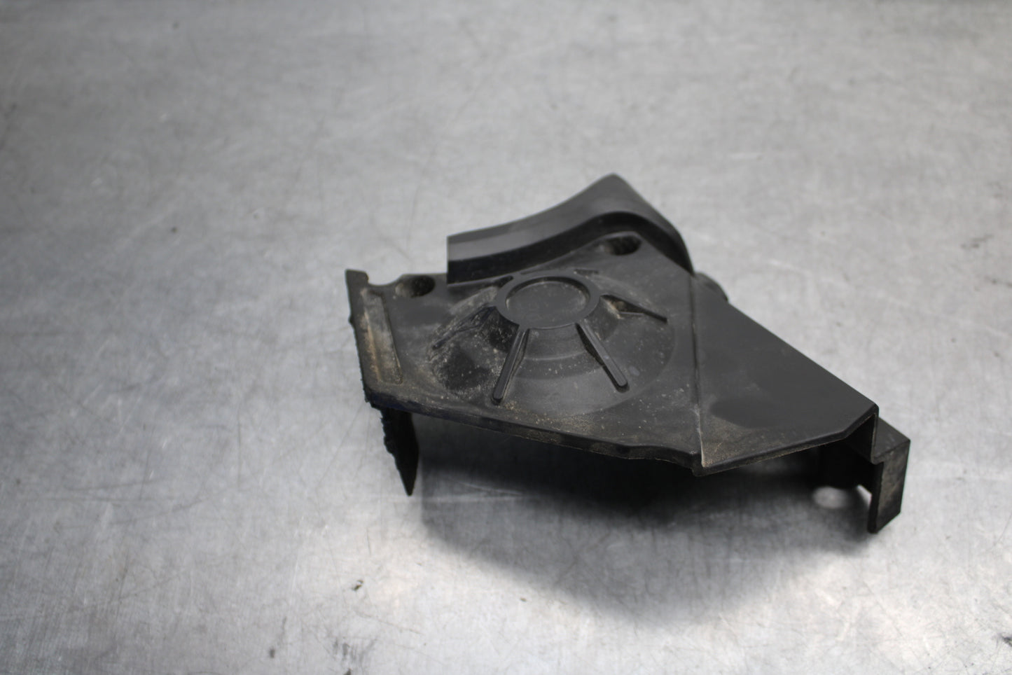20-23 APRILIA RS660 ENGINE SPROCKET COVER BB643