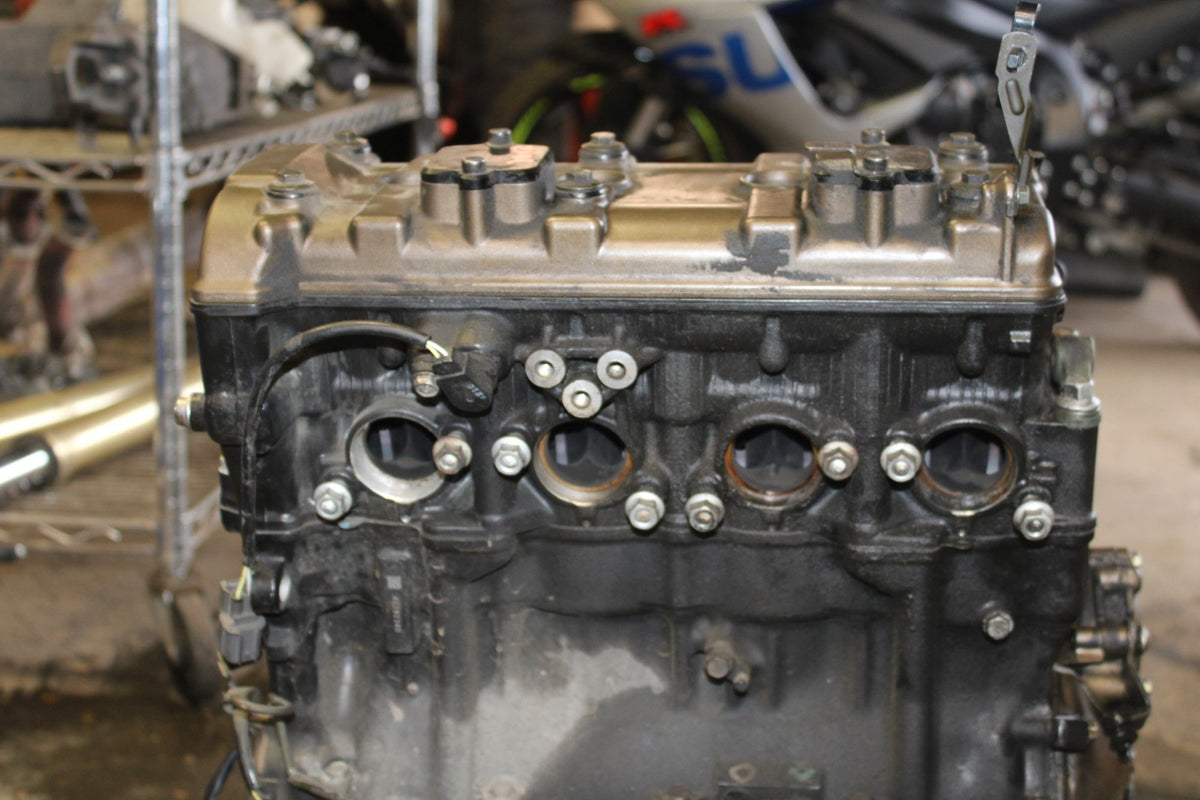 04-05 KAWASAKI NINJA ZX10R ENGINE MOTOR BB931