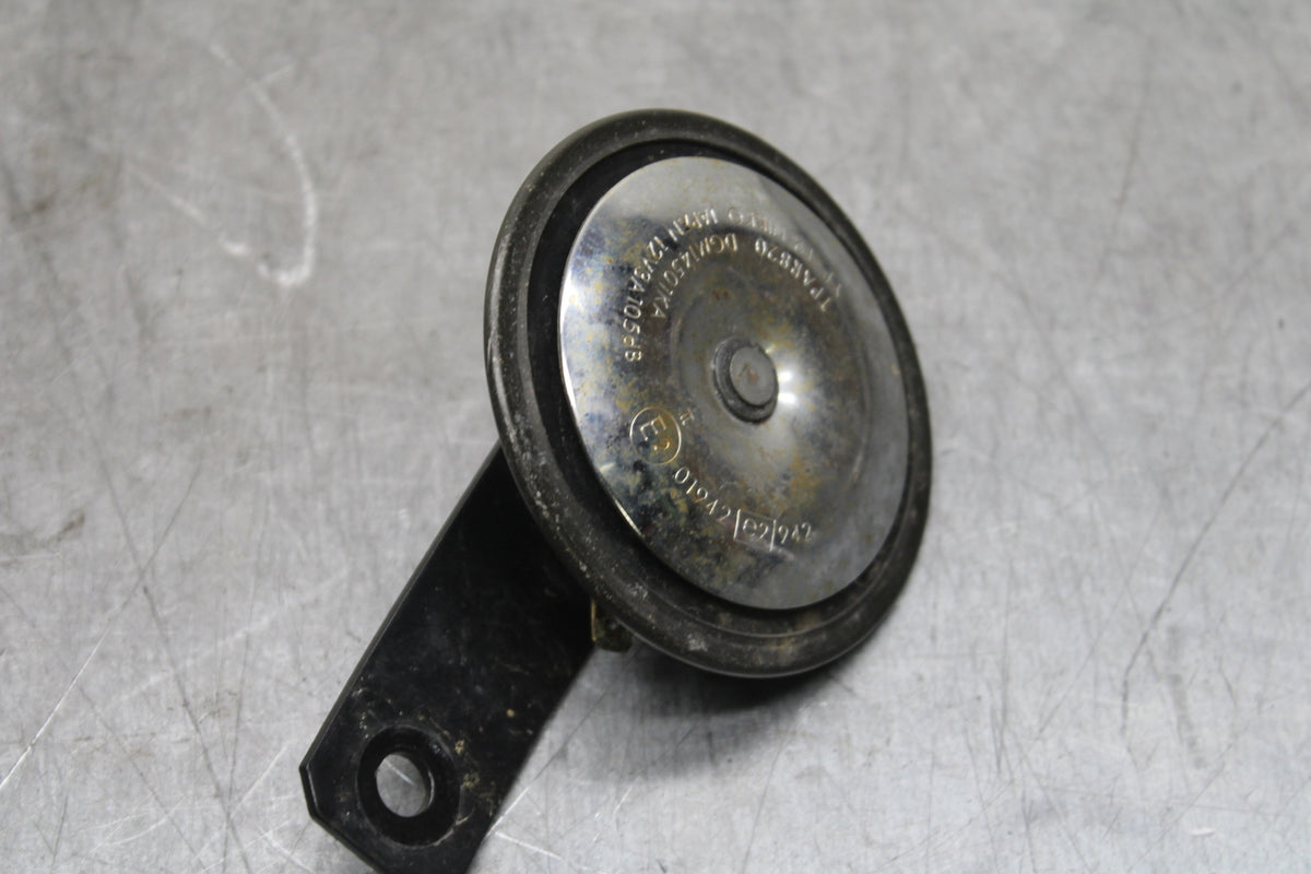 14-16 TRIUMPH AMERICA LT HORN SIGNAL BB720