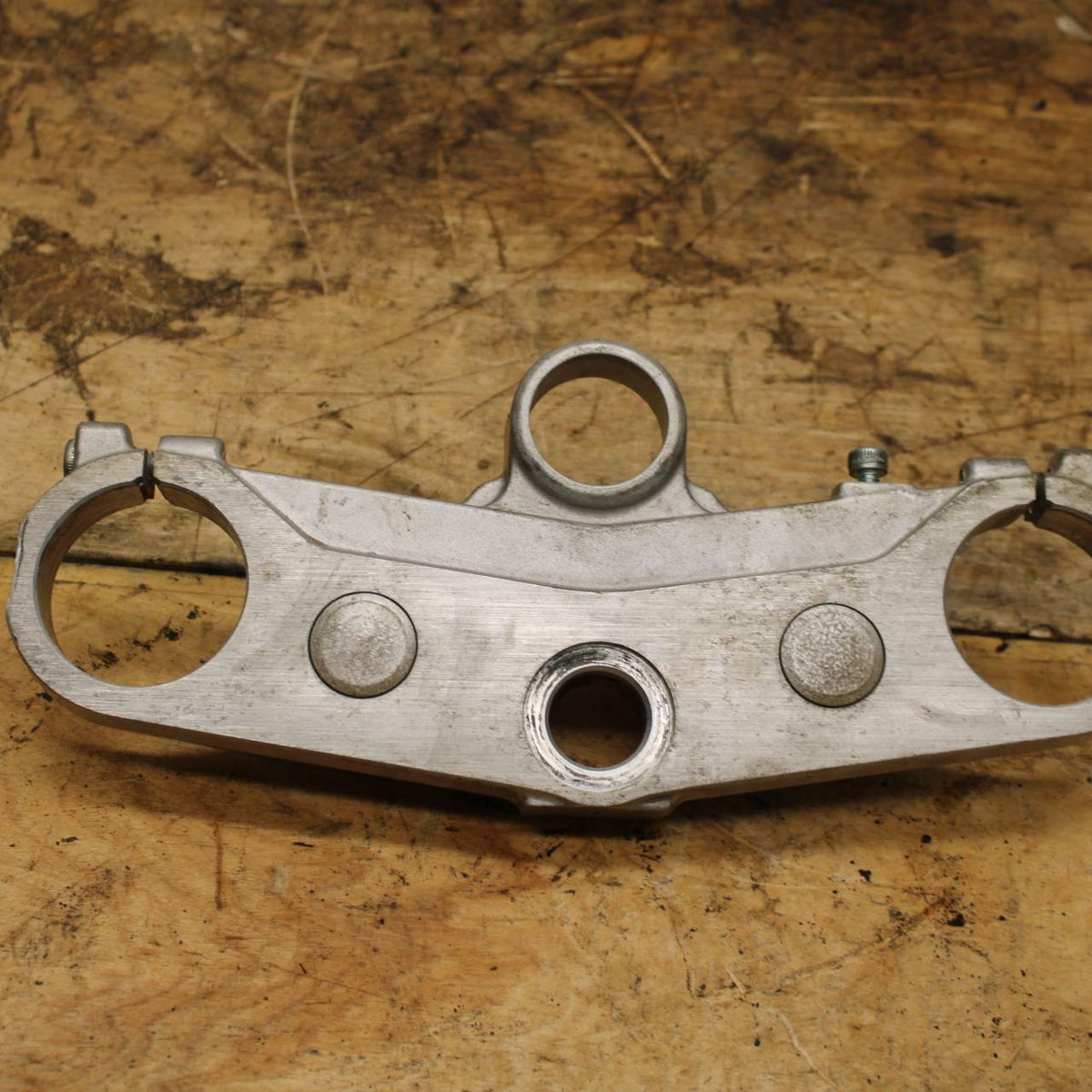 91-93 YAMAHA FZR1000 FORKS UPPER TRIPLE TREE CLAMP BB339