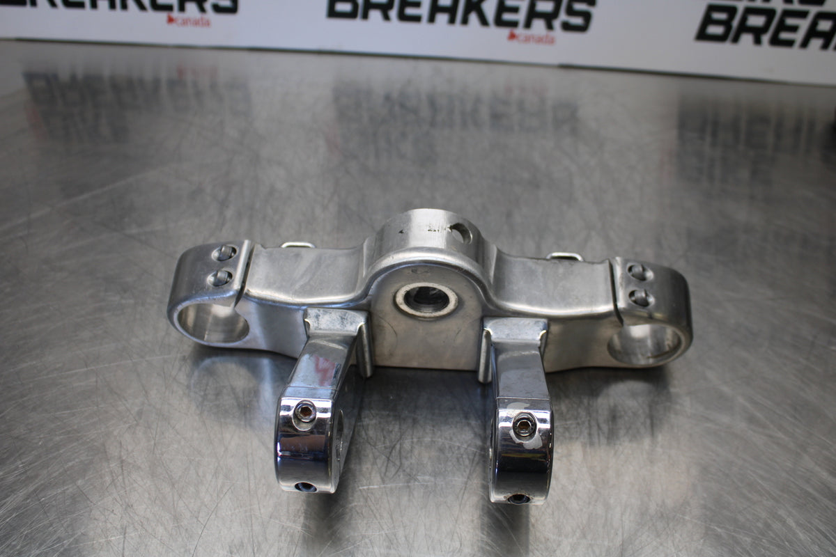 04 YAMAHA ROAD STAR XV1700A FORKS UPPER TRIPLE TREE CLAMP BB155