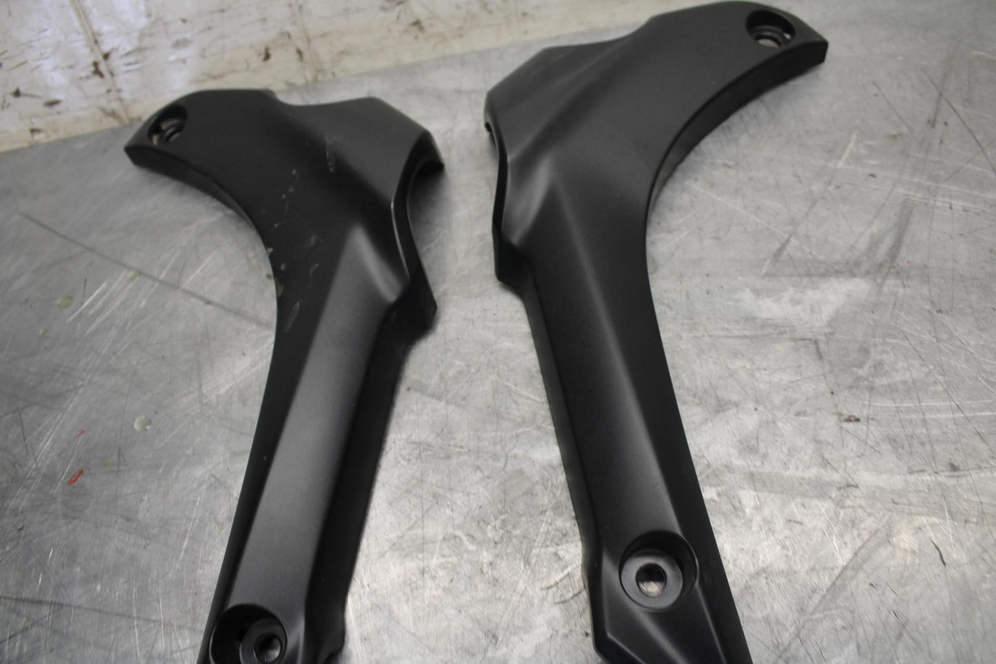 2017 Suzuki SV650X  ABS RIGHT LEFT FRAME MID SIDE COVERS COWLS PANELS BB512