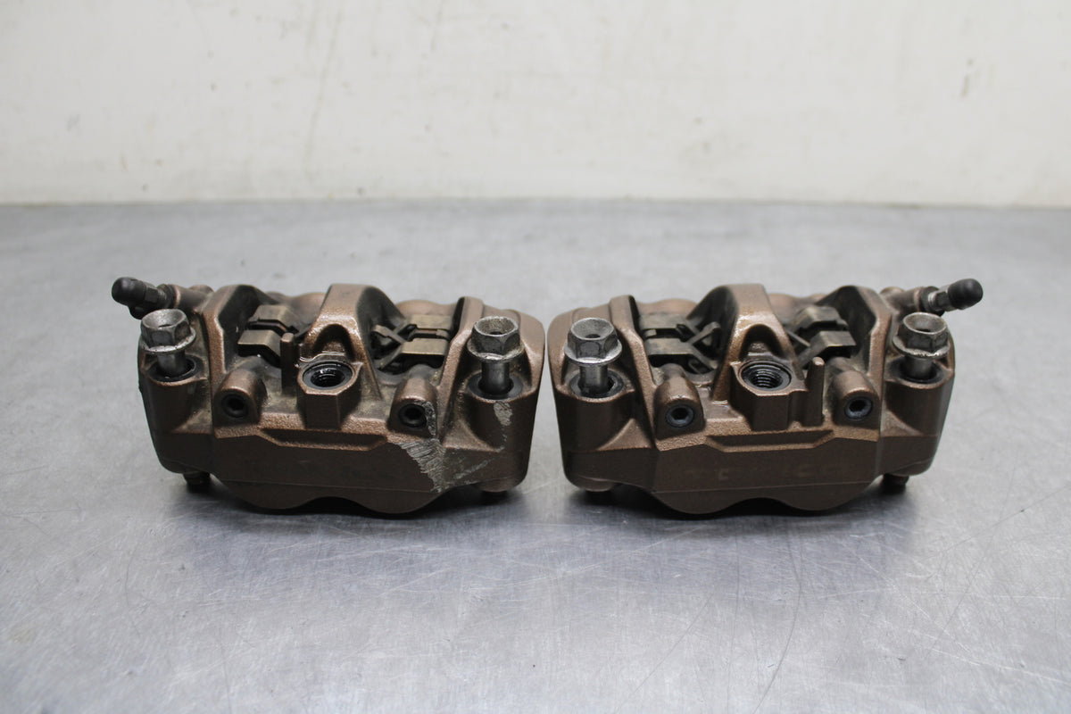 09 HONDA CBR600RR RIGHT LEFT FRONT BRAKE CALIPER SET PAIR CALIPERS BB760