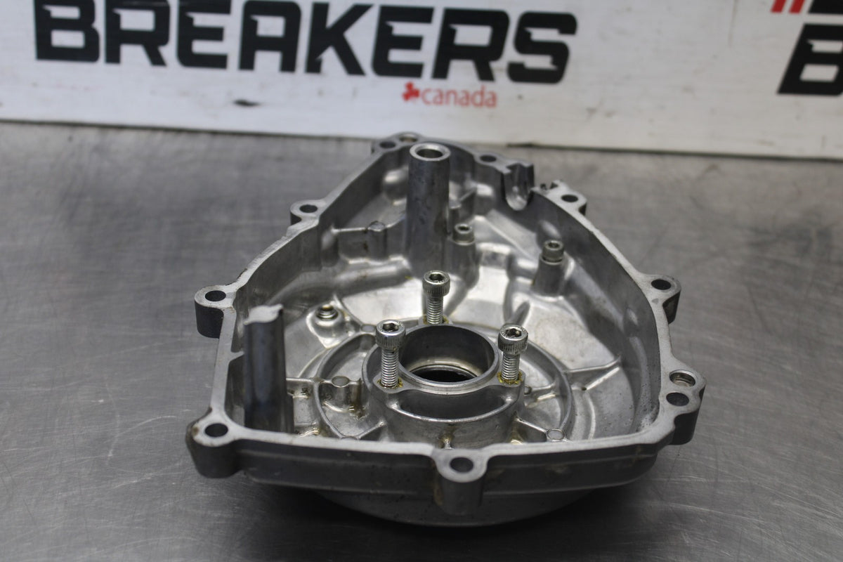 19-24 YAMAHA R3 STATOR MAGNETO ALTERNATOR GENERATOR COVER BB942