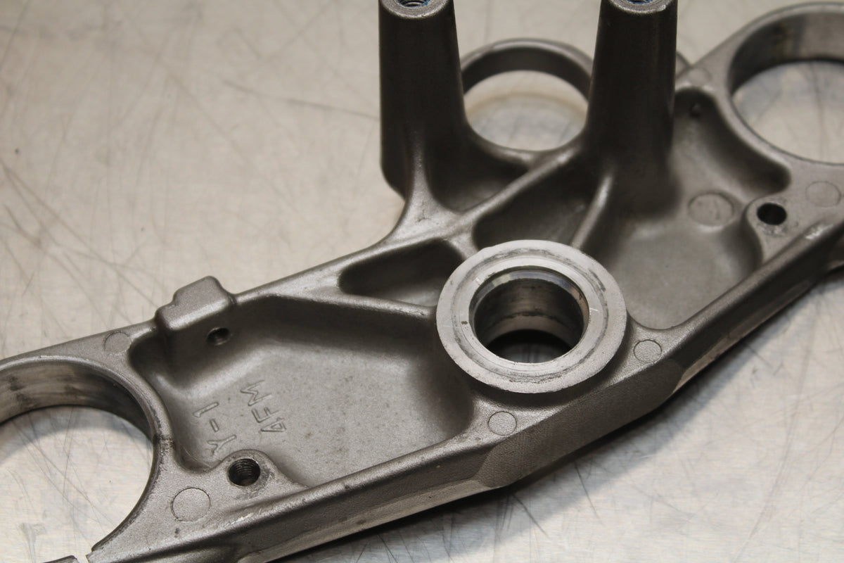 96 YAMAHA YZF750R FORKS UPPER TRIPLE TREE CLAMP BB137