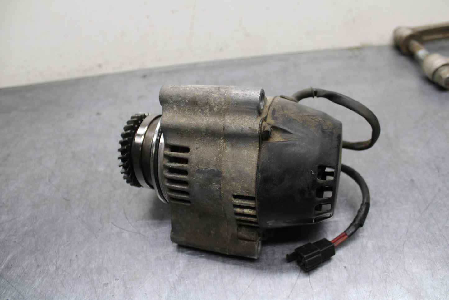 91-92 SUZUKI GSXR750 M  ENGINE MOTOR GENERATOR ALTERNATOR BB125