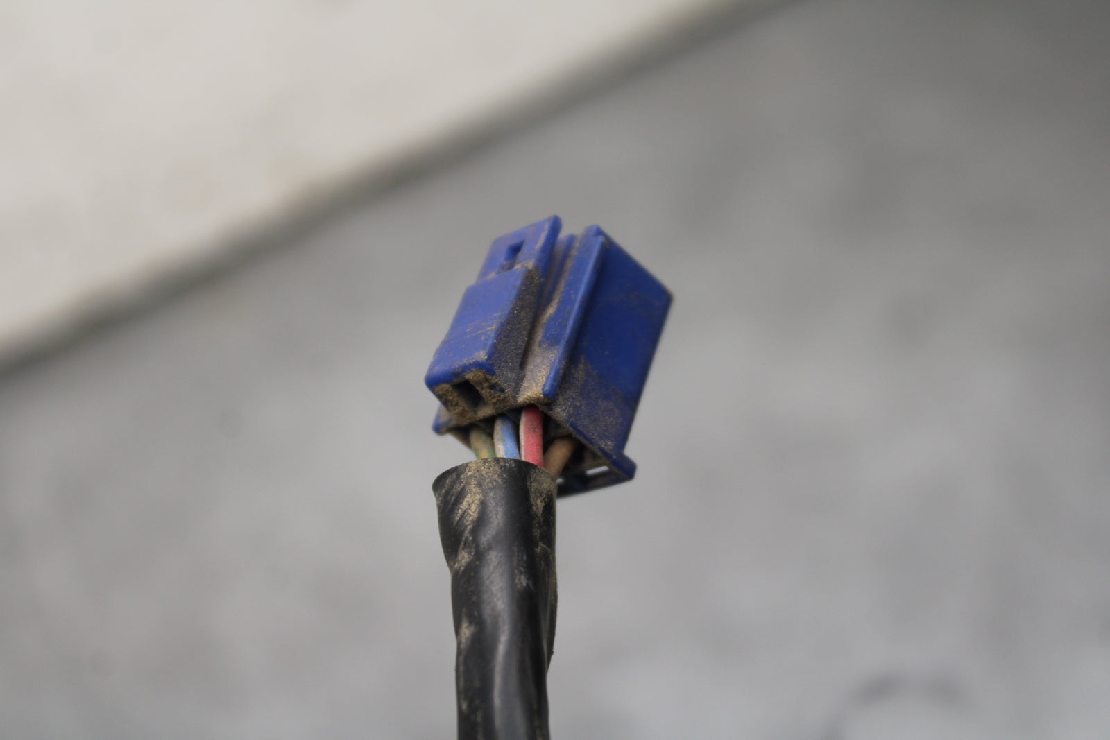 07-08 YAMAHA YZF R1 RIGHT CLIP ON HANDLE KILL OFF START SWITCH SWITCHES BB724