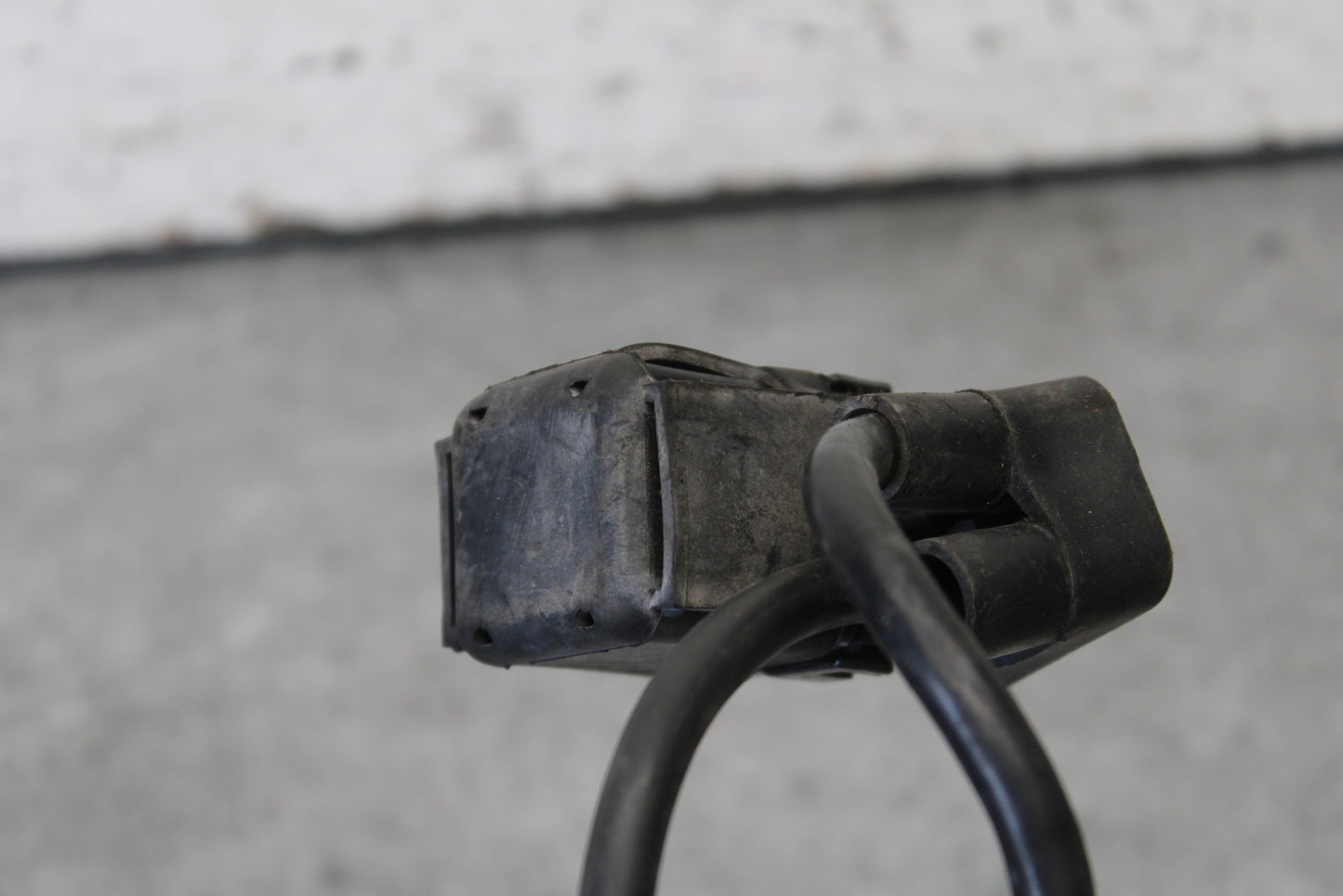 03-04 KAWASAKI NINJA ZX6RR ENGINE STARTER RELAY STARTING MOTOR SWITCH BB684