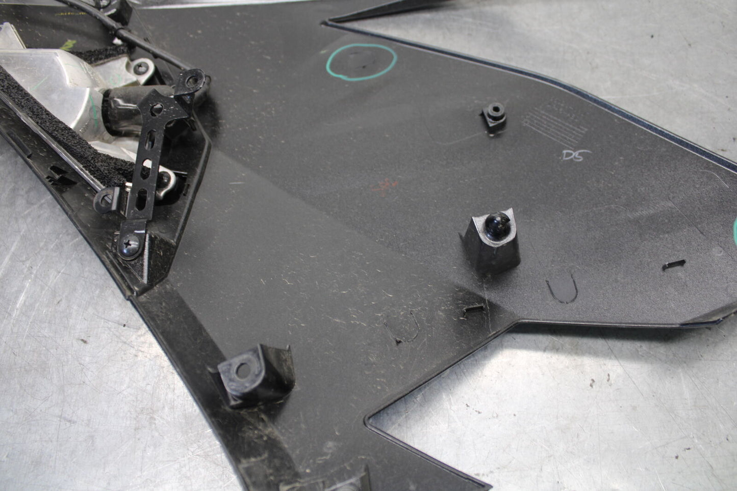 18-23 KAWASAKI NINJA 400 RIGHT LOWER MID UPPER SIDE FAIRING COWL  BB679