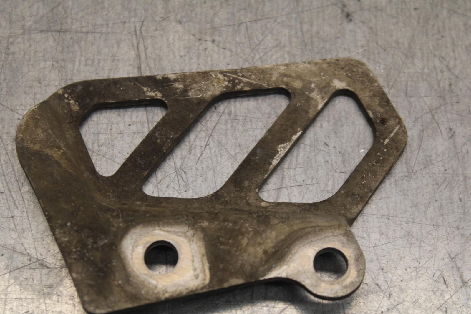 1988 Yamaha FZ600 LEFT RIGHT REARSET REAR SET HEEL GUARD COVER  BB601