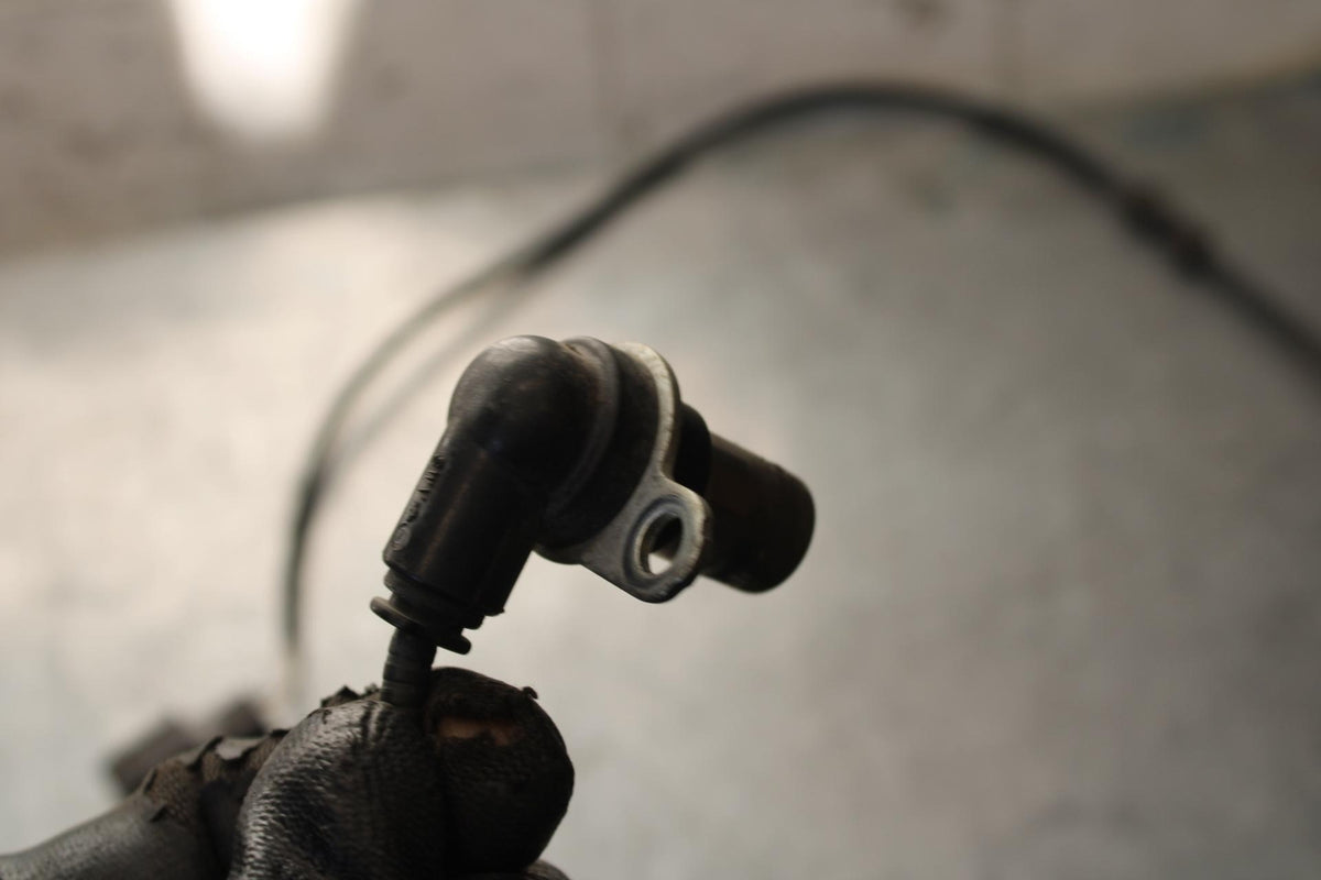 2008 Honda Interceptor 800 VFR800A ABS REAR ABS BRAKE SENSOR BB566