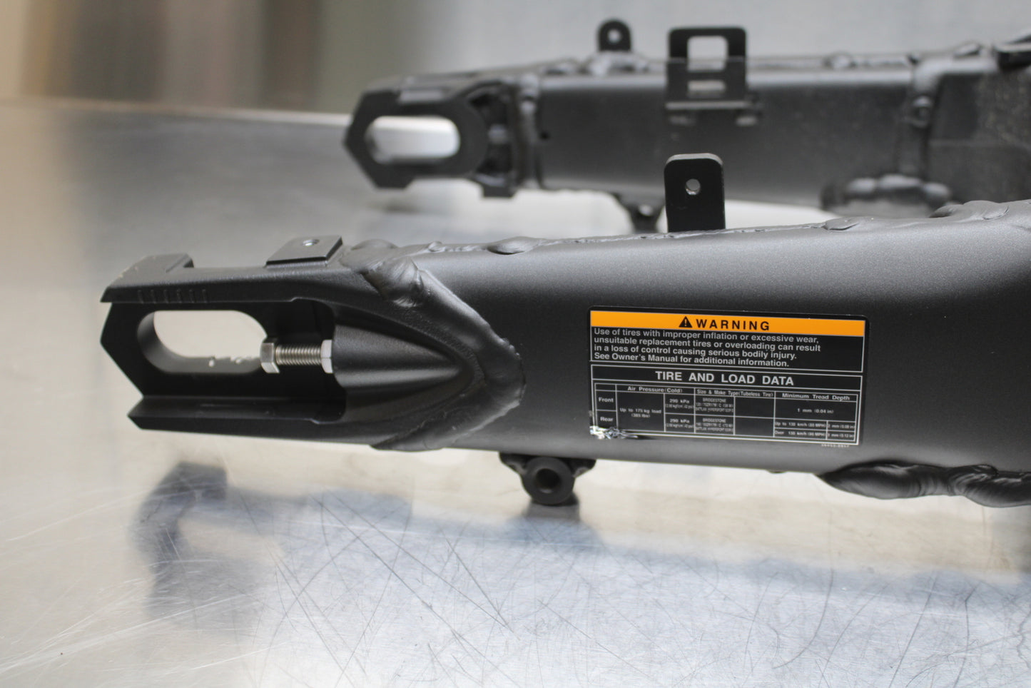 23-24 KAWASAKI NINJA ZX14R REAR SWINGARM BACK SUSPENSION SWING ARM BB141