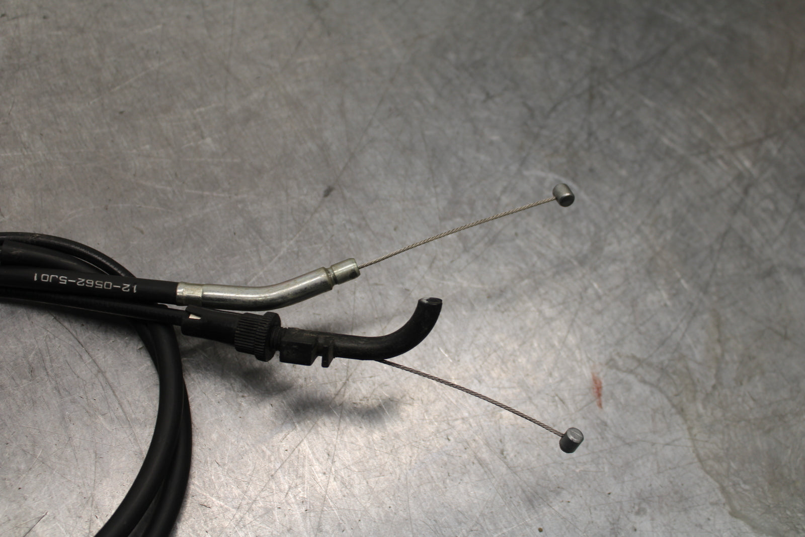 12-17 KAWASAKI NINJA 650 THROTTLE CABLES LINES BB129