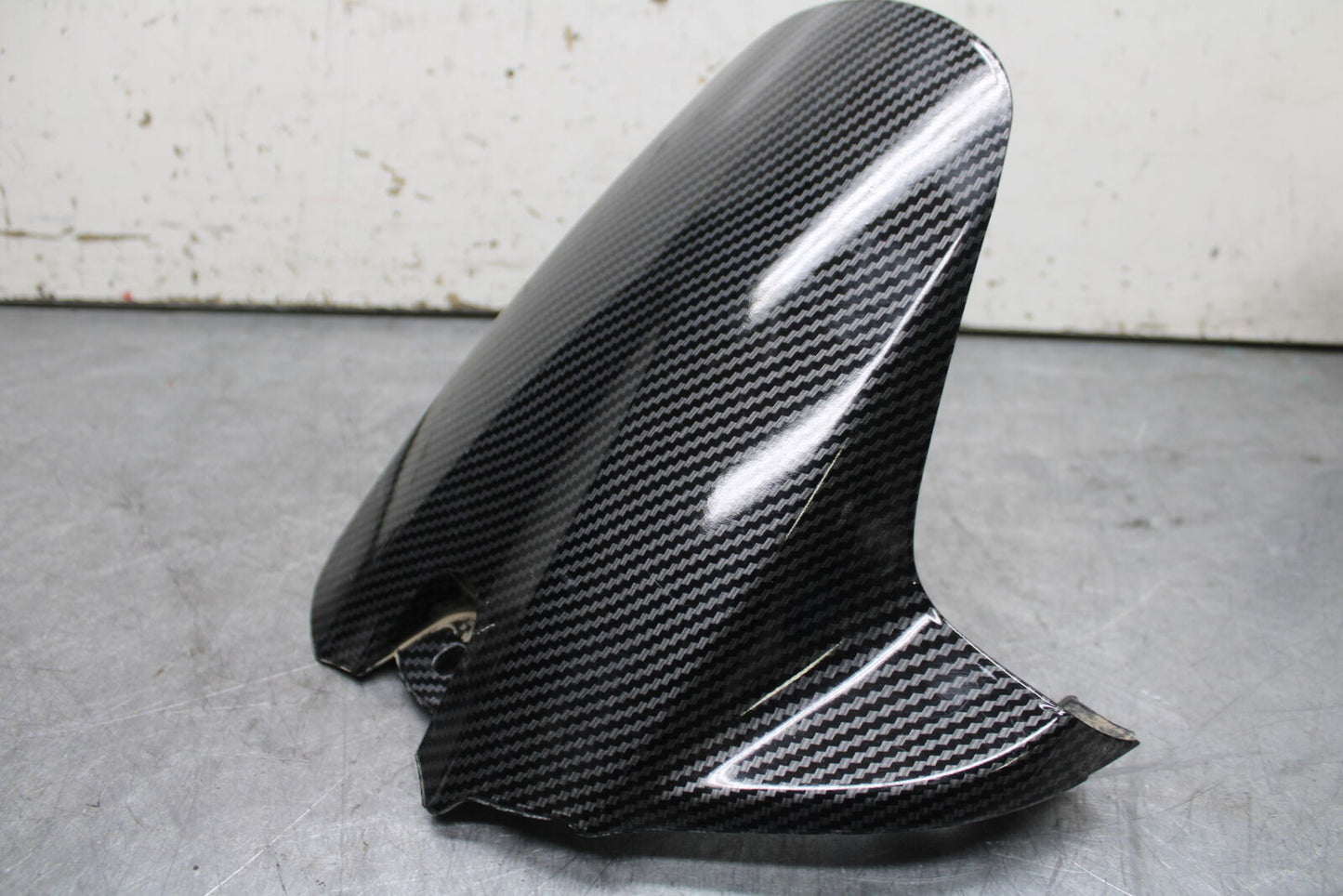 08-10 SUZUKI GSXR 600 AFTERMARKET REAR BACK WHEEL TIRE HUGGER FENDER  BB721