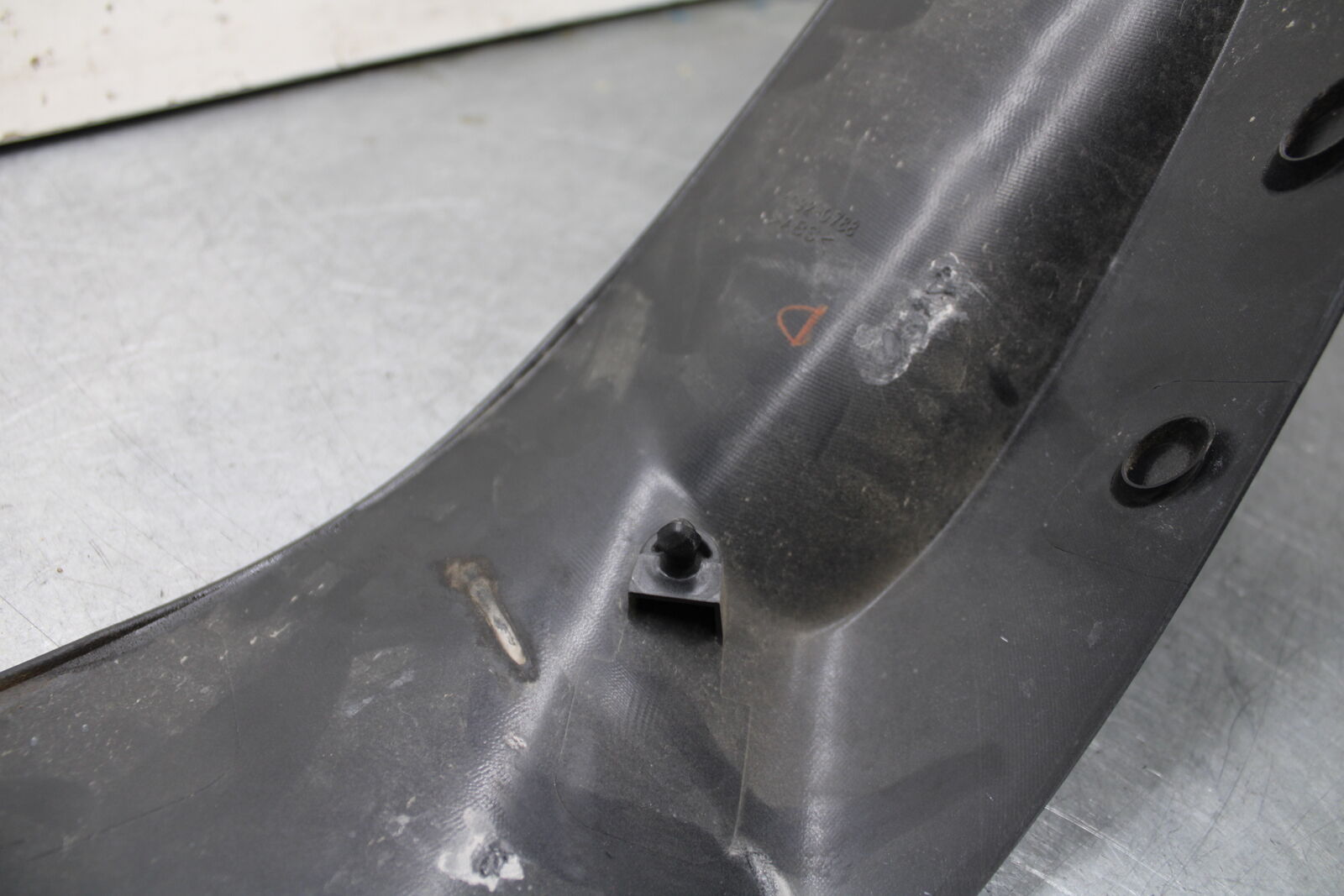 16 KAWASAKI NINJA ZX10R RIGHT FRONT SIDE SEAT PANEL TRIM COWL FAIRING BB650