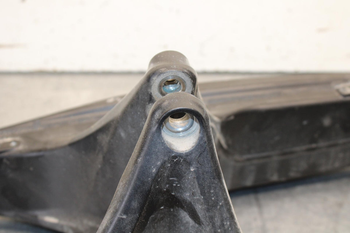 20-24 KTM 890  DUKE R REAR SWINGARM BACK SUSPENSION SWING ARM BB627