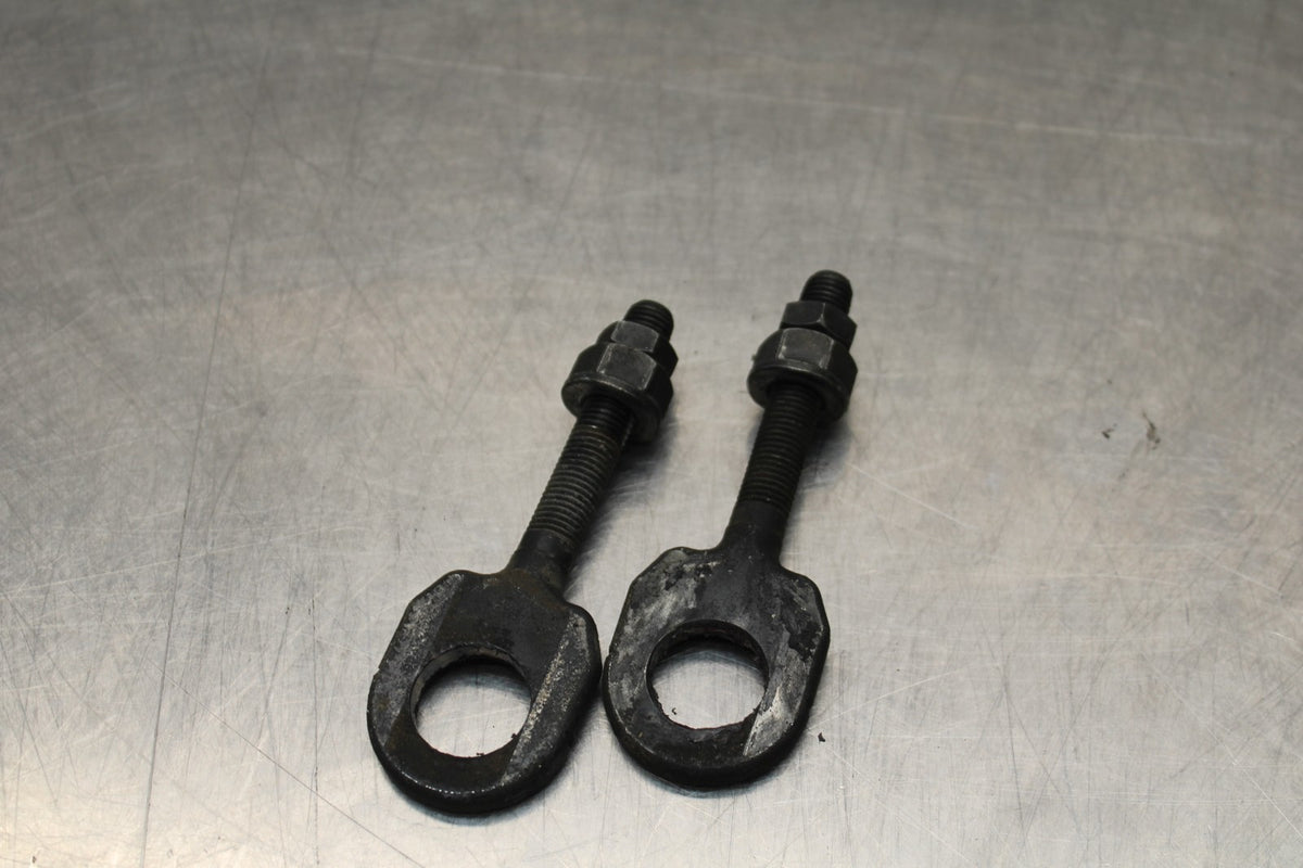08 KAWASAKI VULCAN 900 SWINGARM CHAIN TENSIONER ADJUSTMENT BRACKETS  BB184