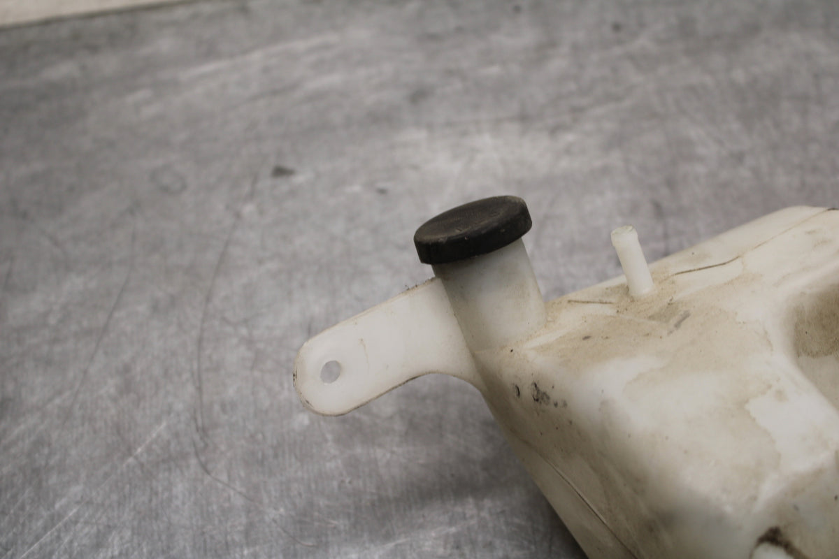 04 SUZUKI INTRUDER 800 COOLANT WATER TANK RESERVOIR BOTTLE BB758