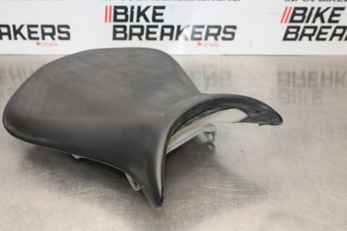 07-08 KAWASAKI NINJA ZX6R FRONT DRIVERS SEAT PAD SADDLE PILLION  BB203
