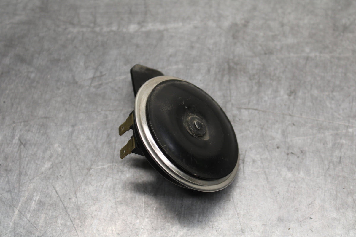 18-24 KAWASAKI NINJA 650 HORN SIGNAL BB725
