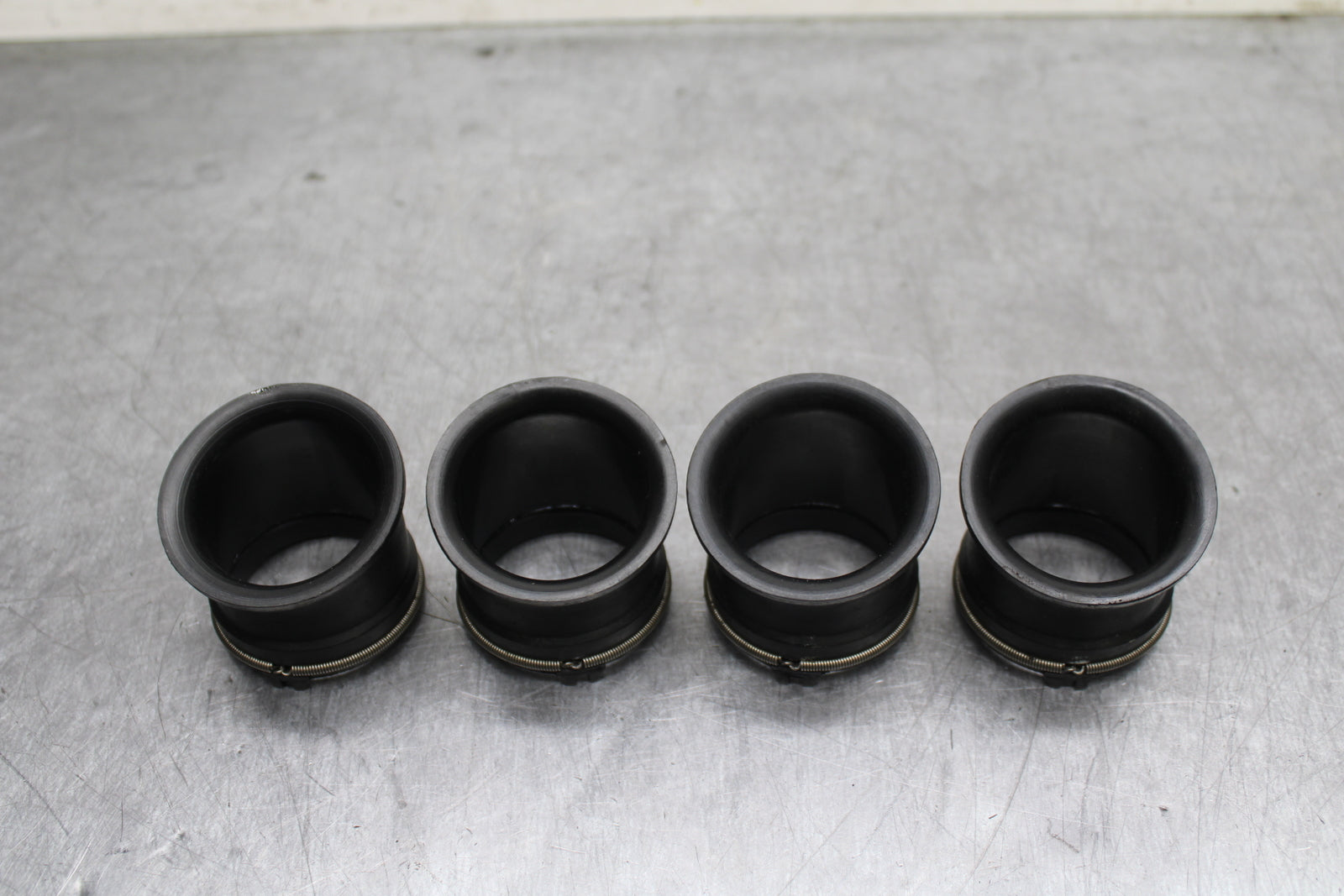 00-01 YAMAHA YZF R1 AIRBOX INTAKE VELOCITY STACKS BB755