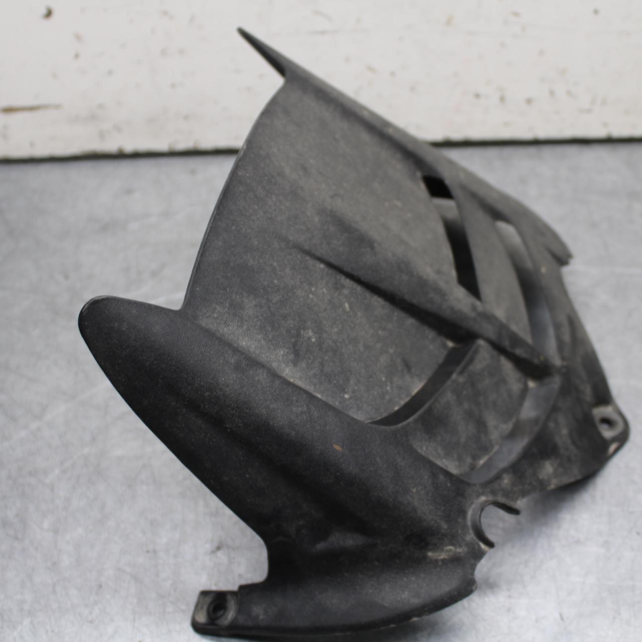 21 KAWASAKI NINJA ZX6R REAR BACK WHEEL TIRE HUGGER FENDER 35023-0171 BB647