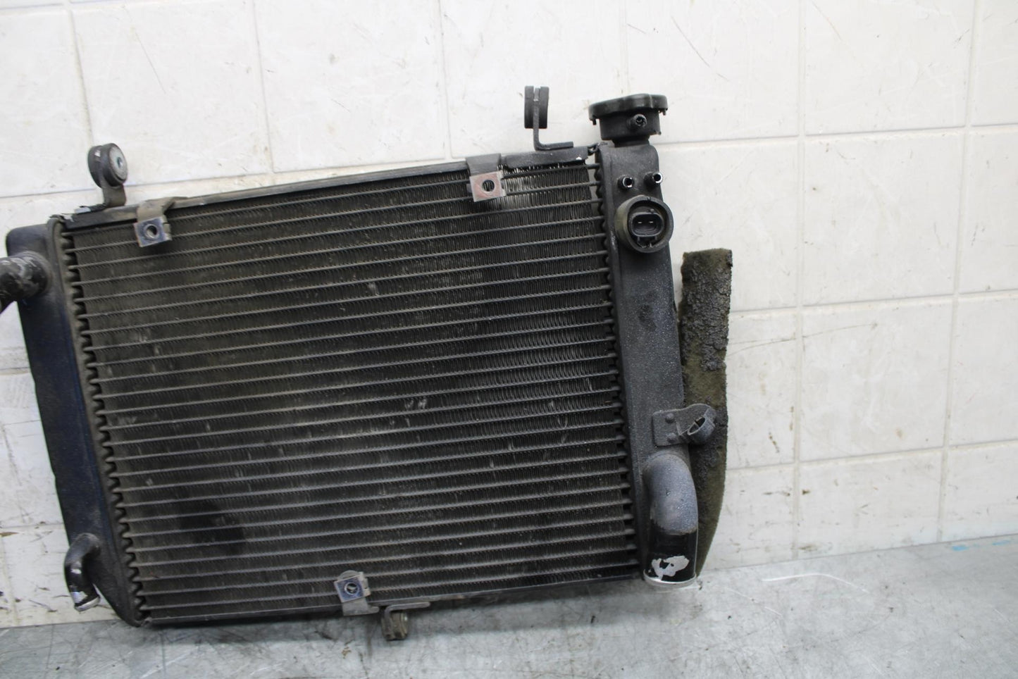 2002 Yamaha YZF R6 ENGINE RADIATOR MOTOR COOLER COOLING RADIATER BB545