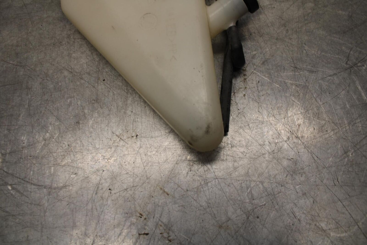 08-10 SUZUKI GSXR 600  COOLANT WATER TANK RESERVOIR BOTTLE BB92
