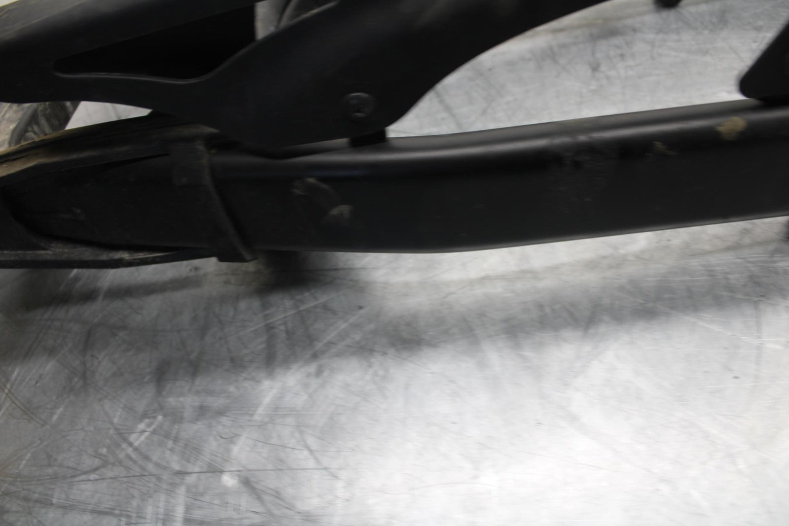 2017 Suzuki SV650X SV650AL7 ABS REAR SWINGARM BACK SUSPENSION SWING ARM BB512