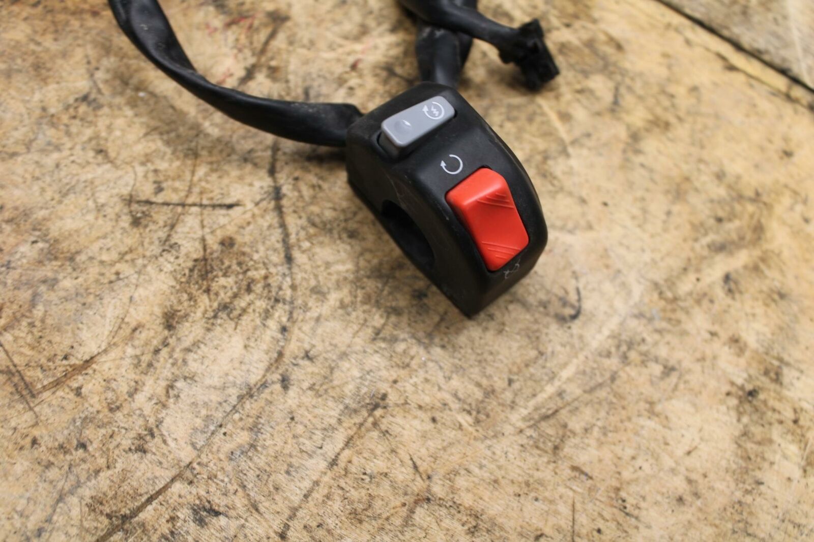 13-18 KAWASAKI NINJA ZX6R RIGHT CLIP ON HANDLE KILL OFF START SWITCH SWITCHES BB